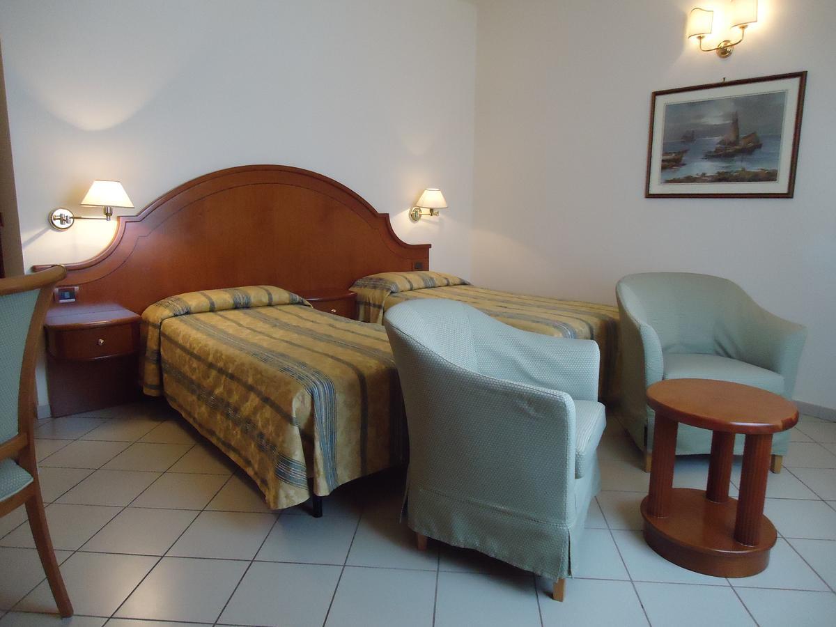 Albergo Roma Casciana Terme Extérieur photo