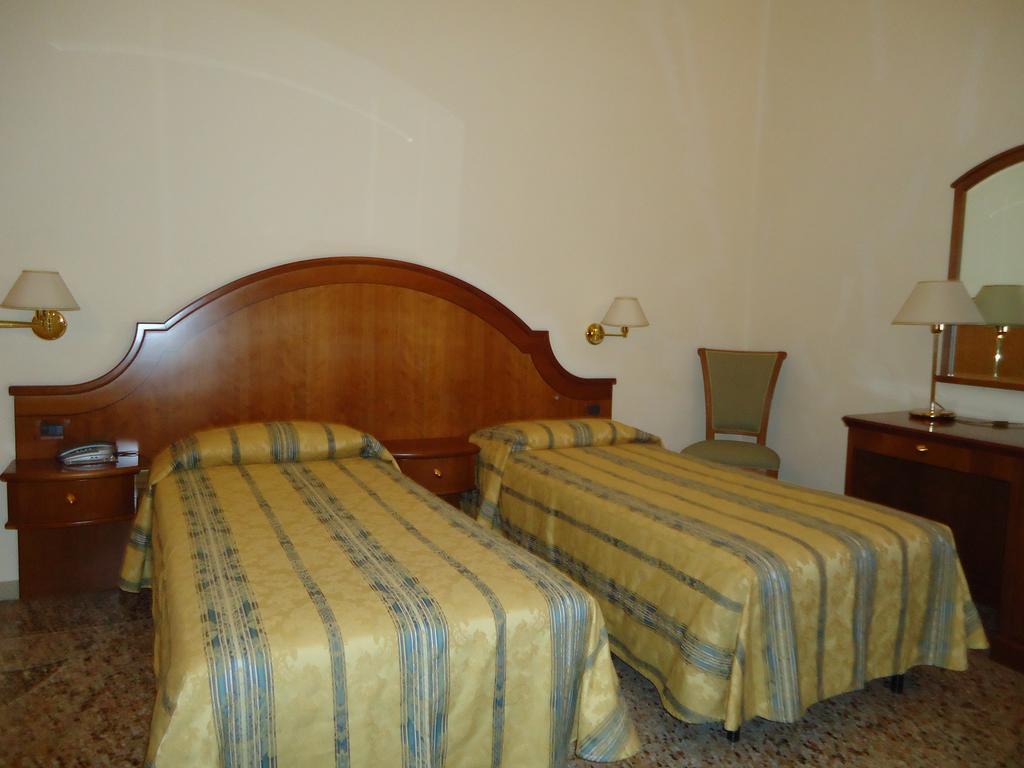 Albergo Roma Casciana Terme Chambre photo